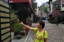 巴中领奖后要带老伴游遍中国的简单介绍