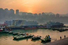 巴中重庆自由行(重庆自由行2天攻略)