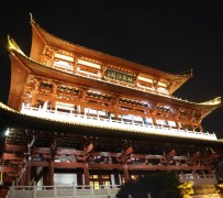 巴中长沙旅游攻略(长沙旅游攻略景点必去长沙美食街)
