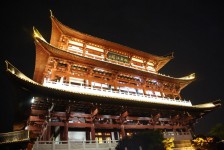 巴中长沙旅游攻略(长沙旅游攻略景点必去长沙美食街)