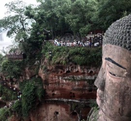 巴中乐山旅游攻略(乐山旅游攻略1日游)