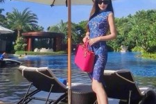 巴中中国伴游女(出国伴游女要多少钱)