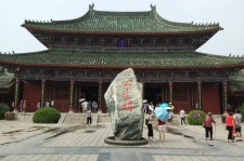 巴中开封旅游攻略(开封旅游攻略自由行攻略)
