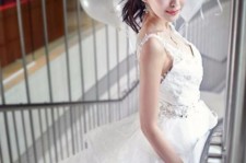 巴中女伴侣兼职婚纱模特(婚纱模特兼职是实的吗)