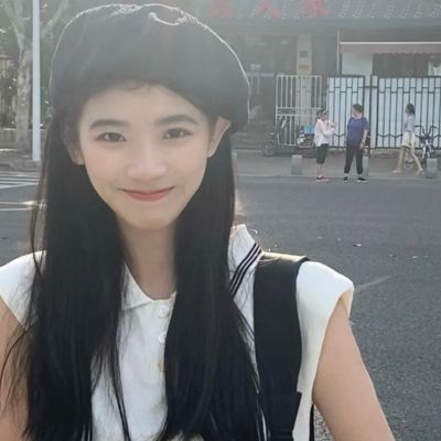 巴中商务伴游带客户去看海豚表演