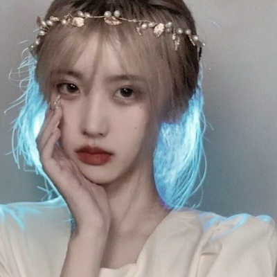 巴中伴游女生赵婉晴的资料
