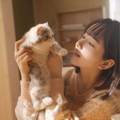 巴中伴游女生邓珊珊的资料
