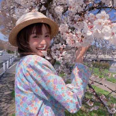 巴中伴游女生扶婷的资料