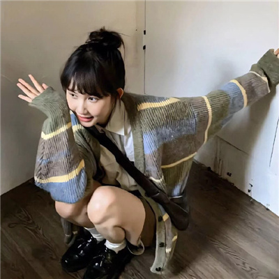 巴中伴游女生方镜月的资料