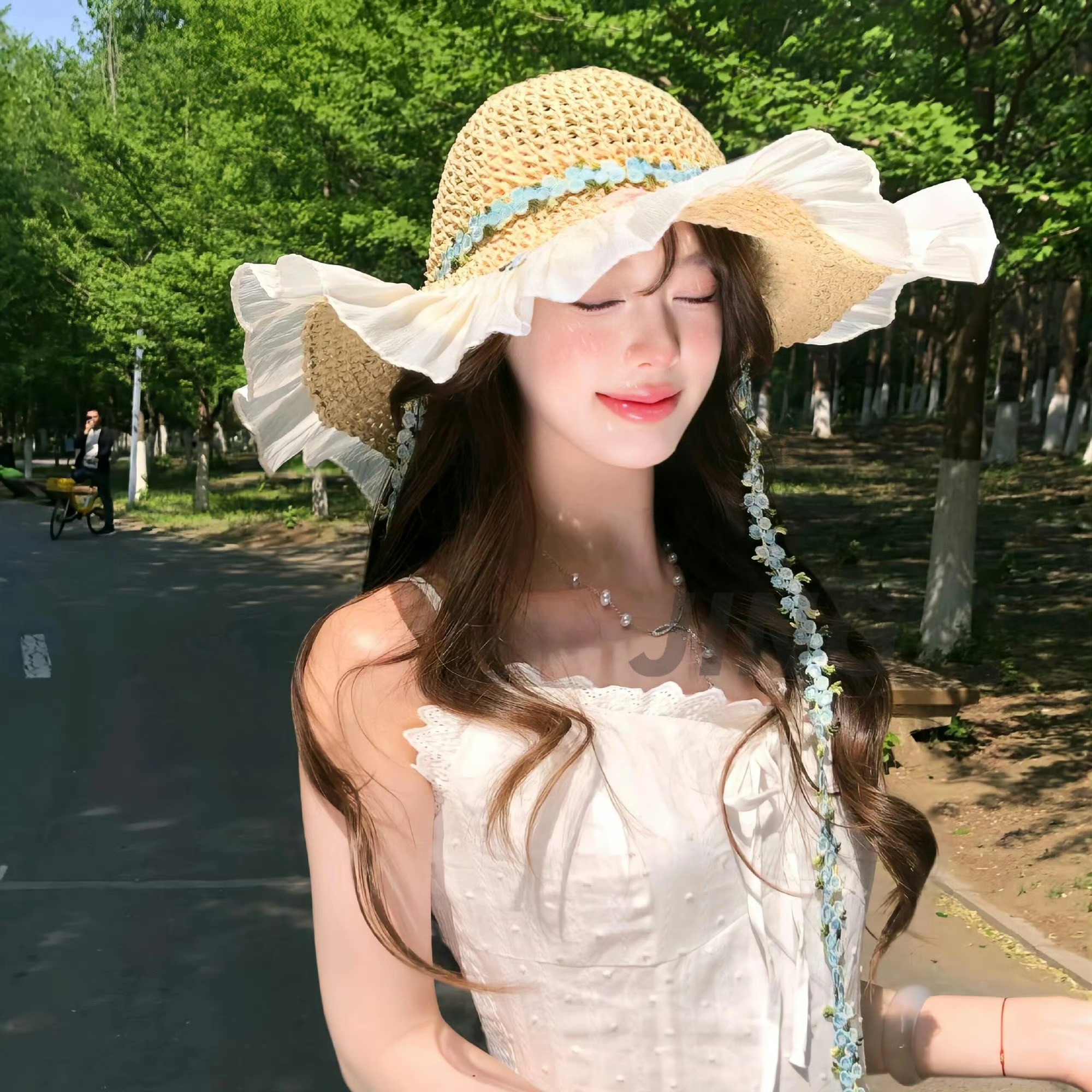 巴中伴游女生许曼姿的资料
