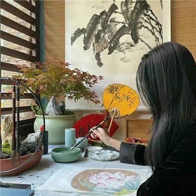 巴中伴游女生源又菡的资料