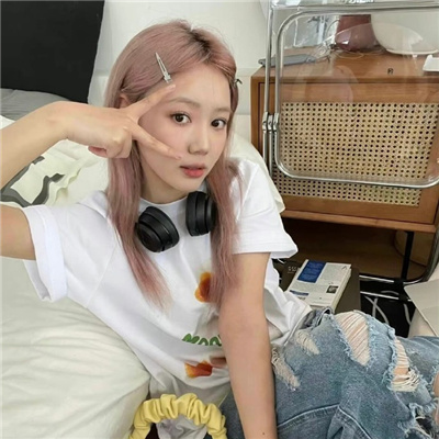 巴中伴游女生纵敏慧的资料
