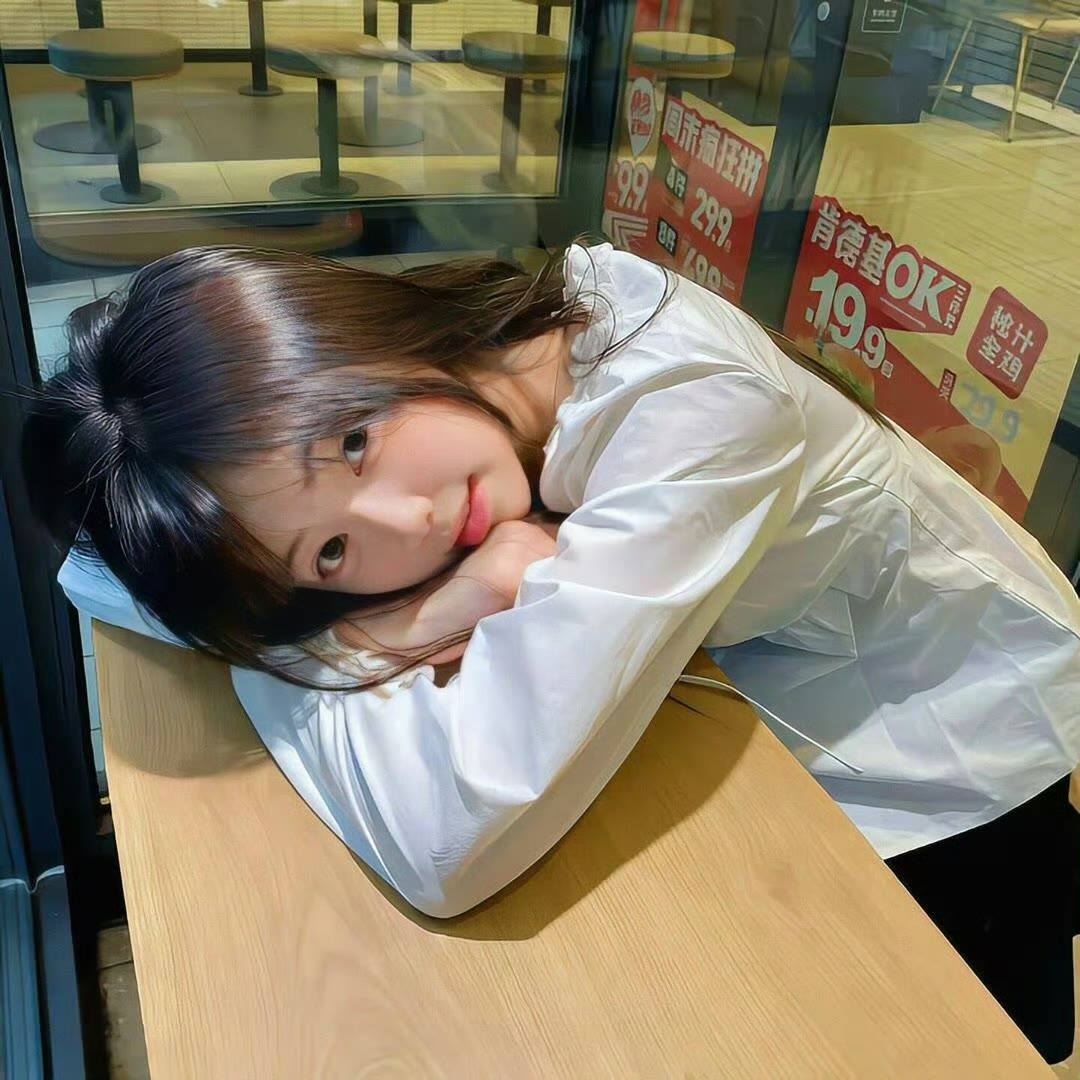 巴中伴游女生沈雨晴的资料