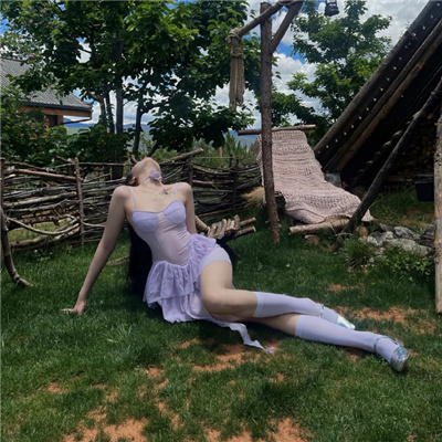 巴中伴游女生计玲珑