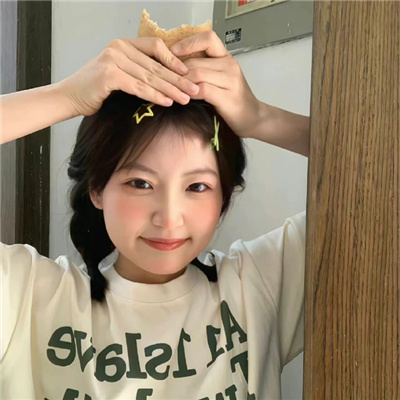 巴中伴游女生蒯慧雅