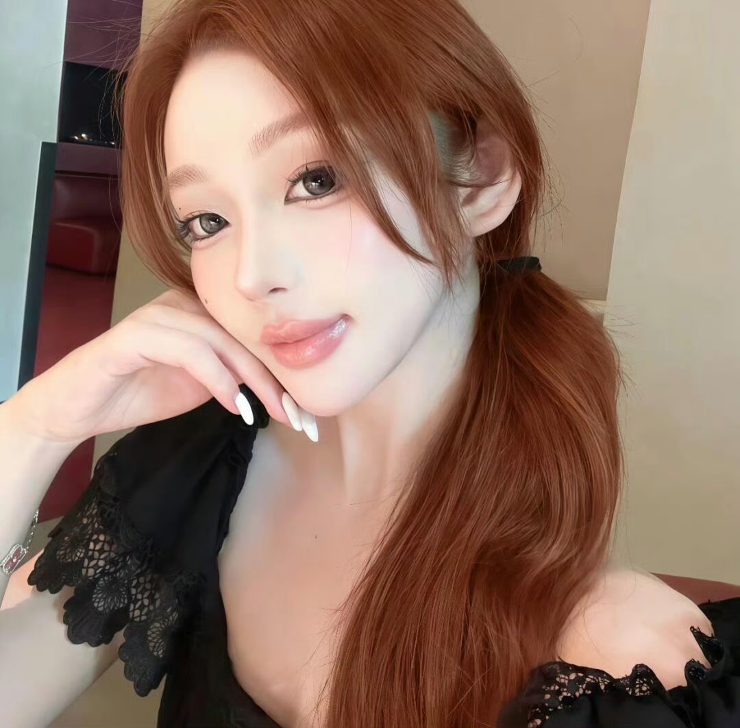 巴中伴游女生 | Victoria LiLI的资料